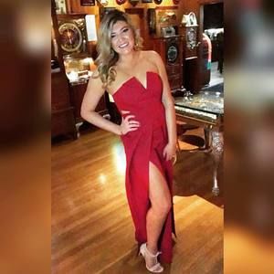 Meet your Posher, Andrea